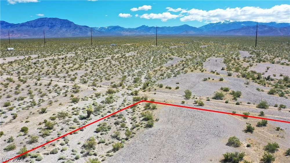 2721 E Kyle Way Pahrump, NV 89060