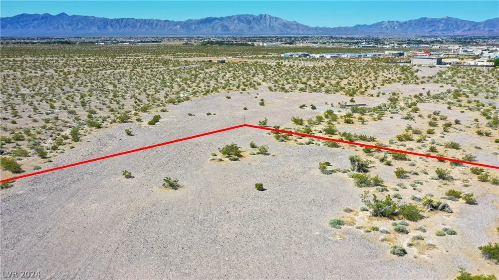 2721 E Kyle Way Pahrump, NV 89060