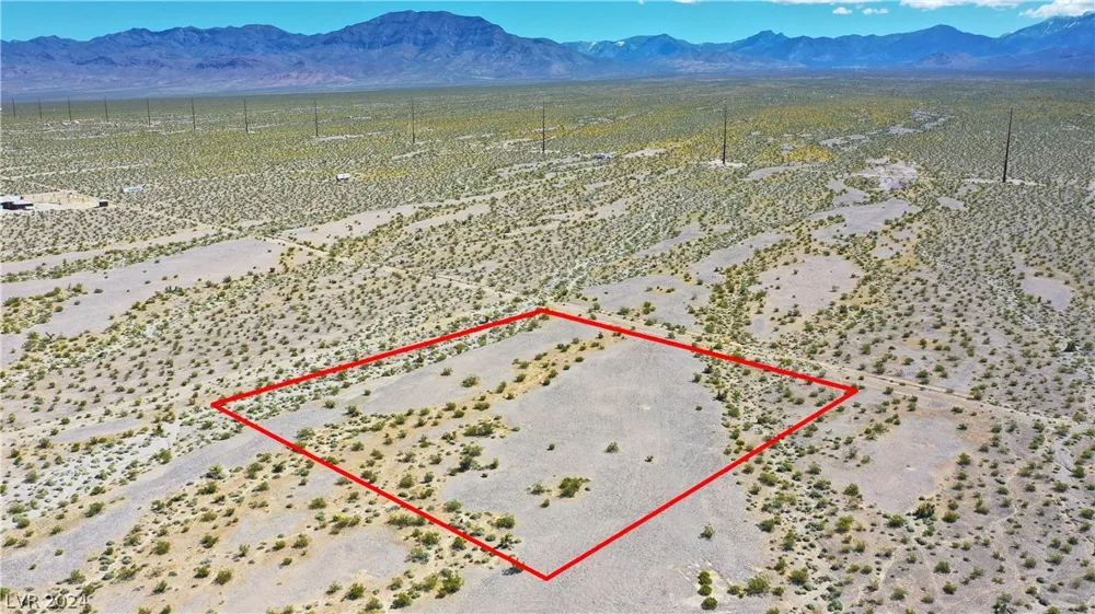 2721 E Kyle Way Pahrump, NV 89060
