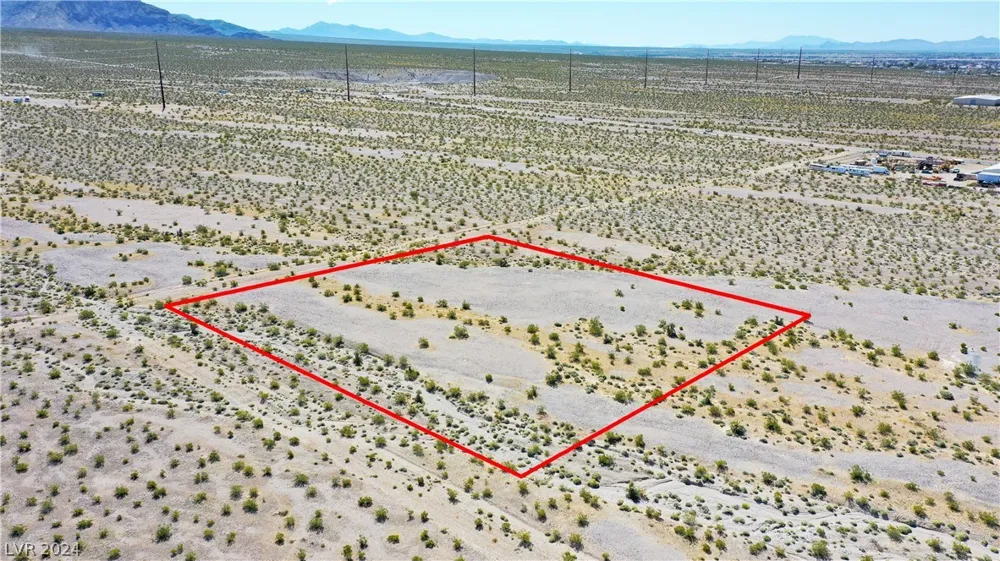 2721 E Kyle Way Pahrump, NV 89060