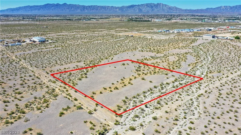 2721 E Kyle Way Pahrump, NV 89060