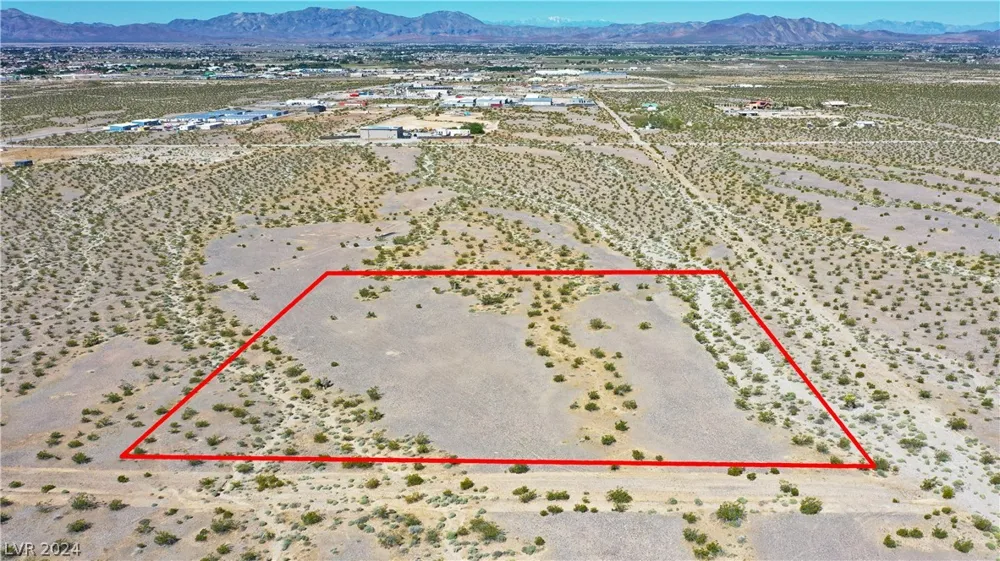 2721 E Kyle Way Pahrump, NV 89060