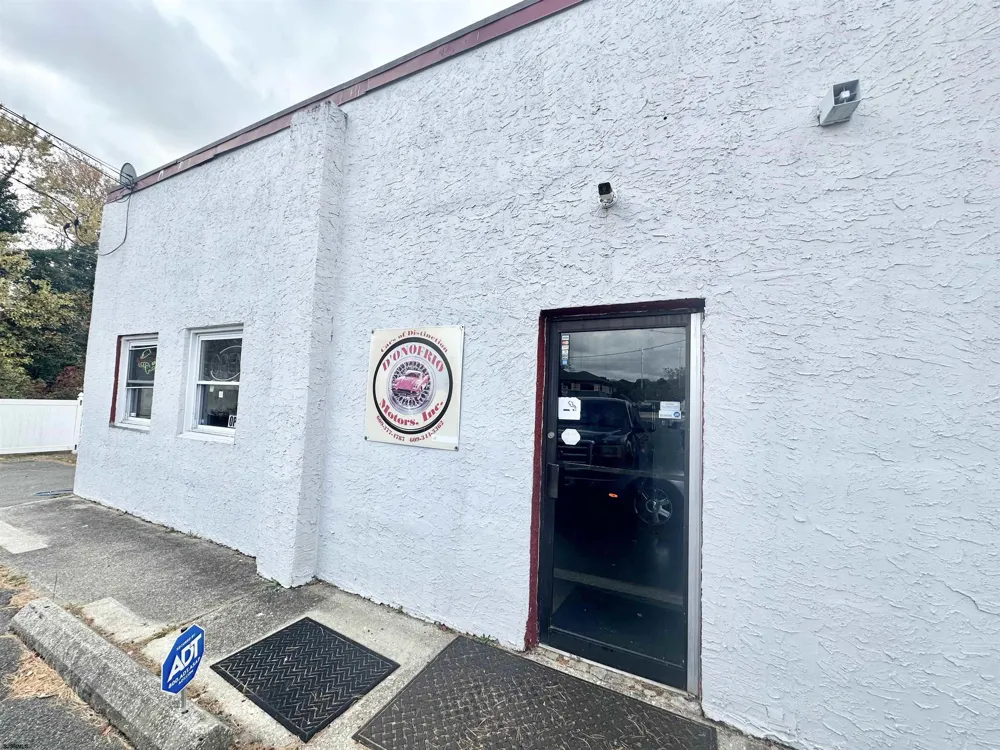 318 E White Horse Pike Galloway Township, NJ 08205