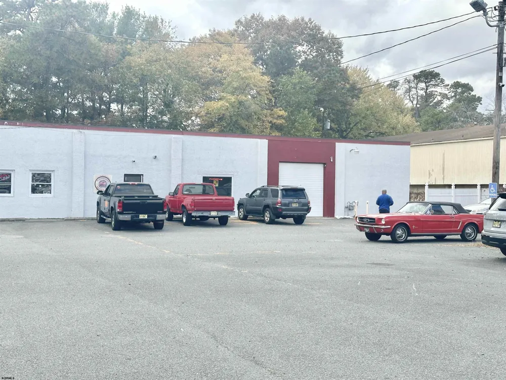 318 E White Horse Pike Galloway Township, NJ 08205