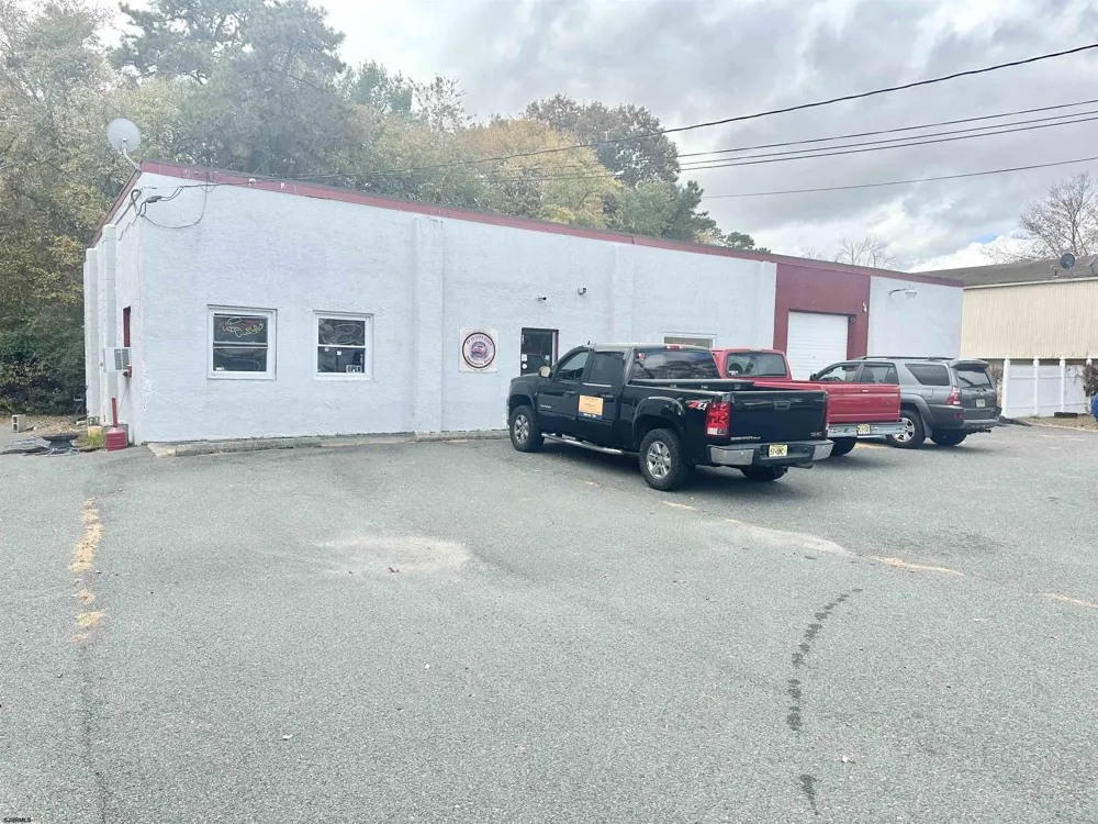 318 E White Horse Pike Galloway Township, NJ 08205