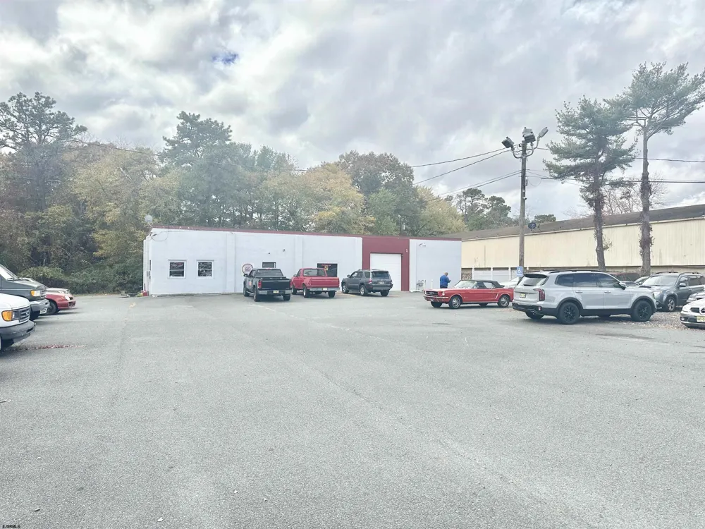 318 E White Horse Pike Galloway Township, NJ 08205