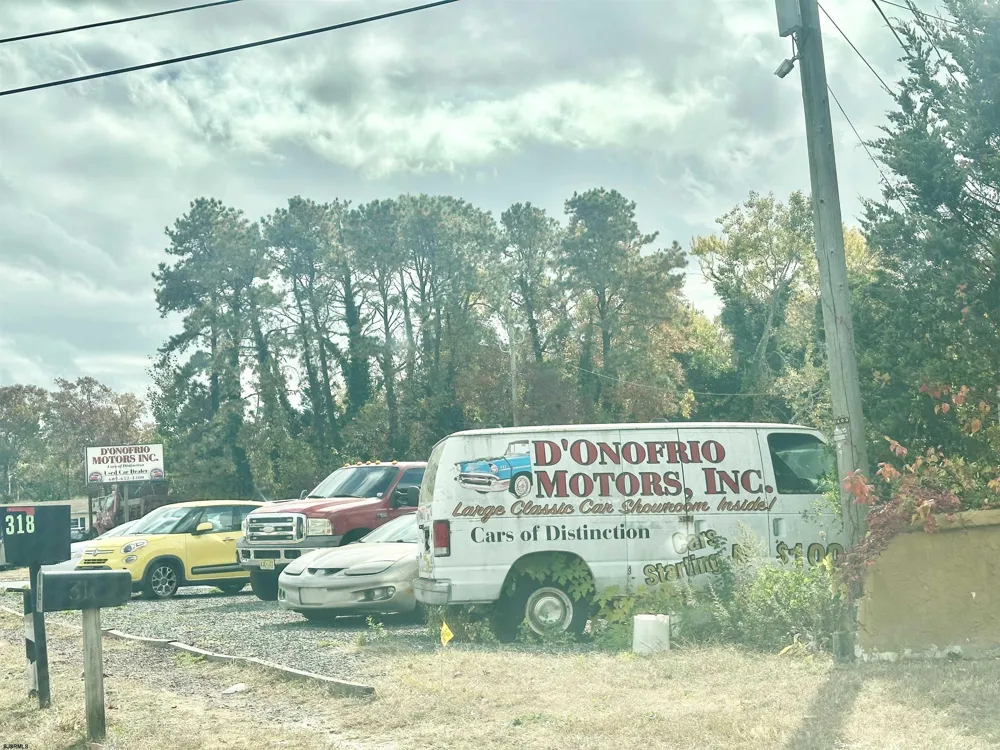 318 E White Horse Pike Galloway Township, NJ 08205