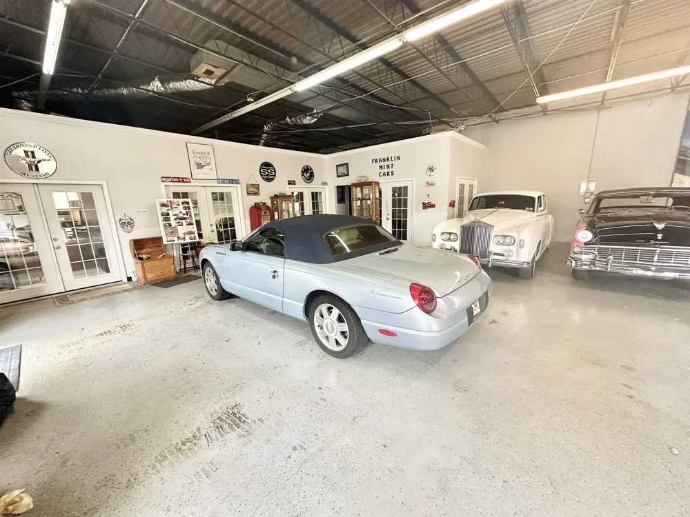 318 E White Horse Pike Galloway Township, NJ 08205