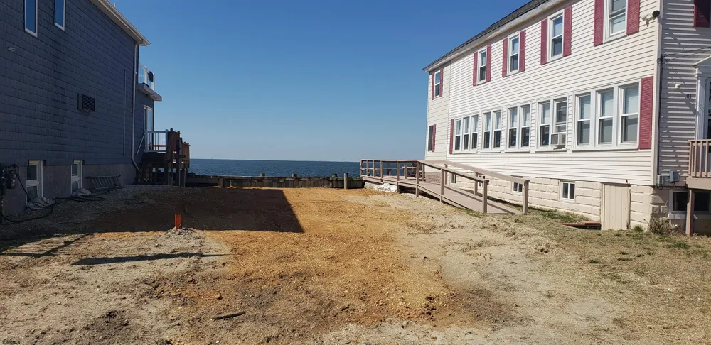184 New Jersey Ave Fortescue, NJ 08321