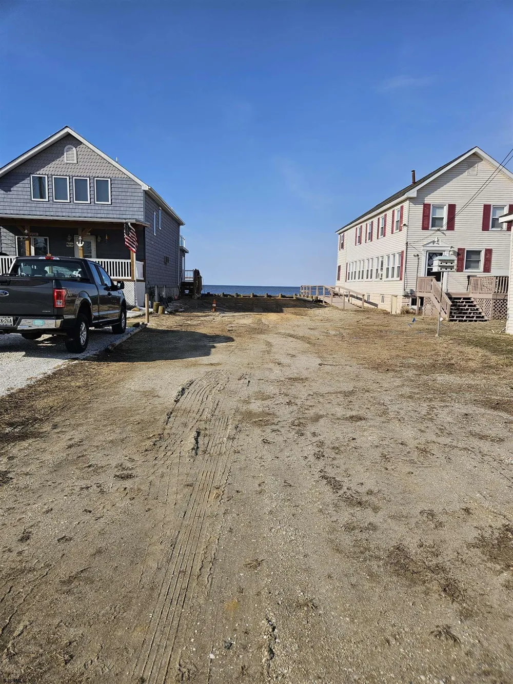 184 New Jersey Ave Fortescue, NJ 08321