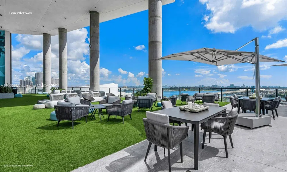 398 NE 5th St #4006 Miami, FL 33132