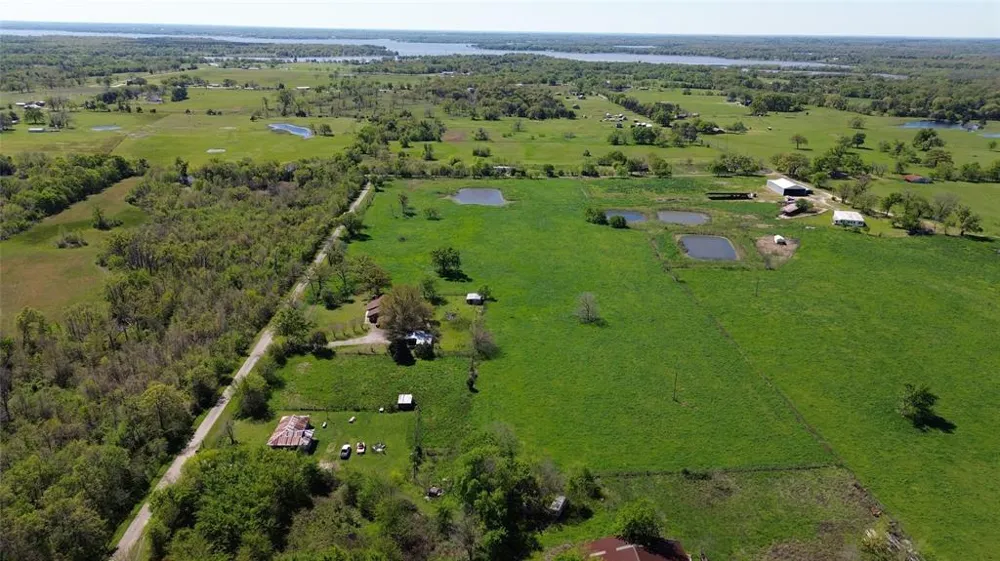 Rs County Road 3410 Emory, TX 75440