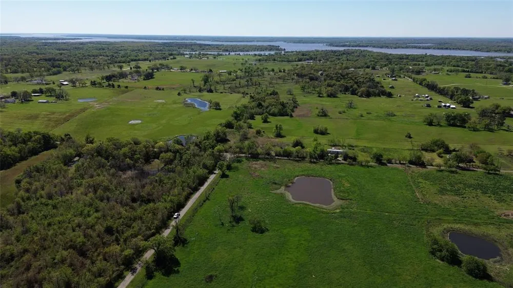 Rs County Road 3410 Emory, TX 75440