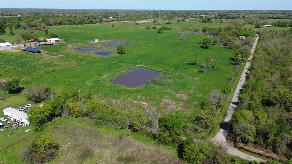 Rs County Road 3410 Emory, TX 75440