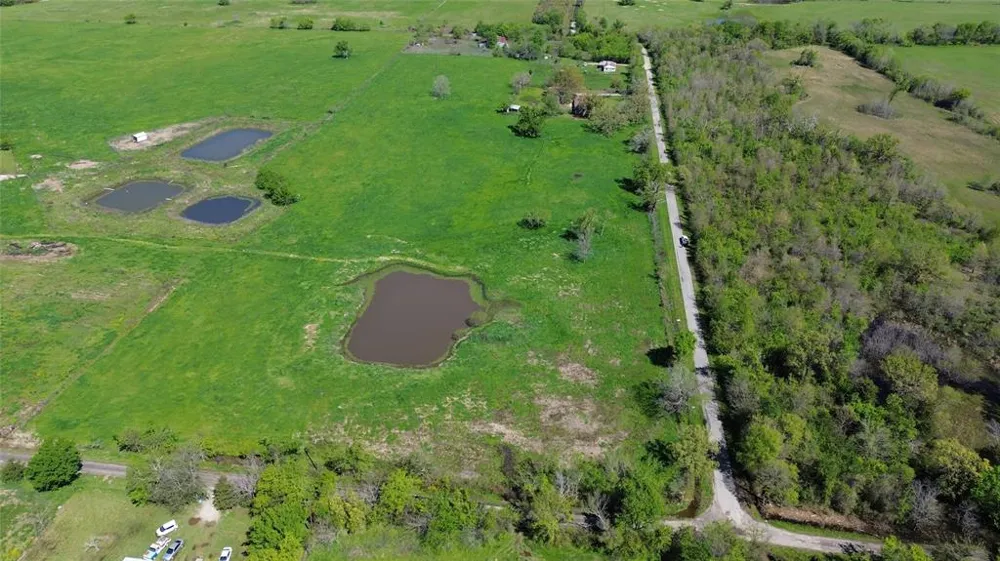 Rs County Road 3410 Emory, TX 75440