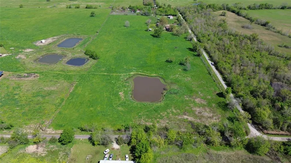 Rs County Road 3410 Emory, TX 75440