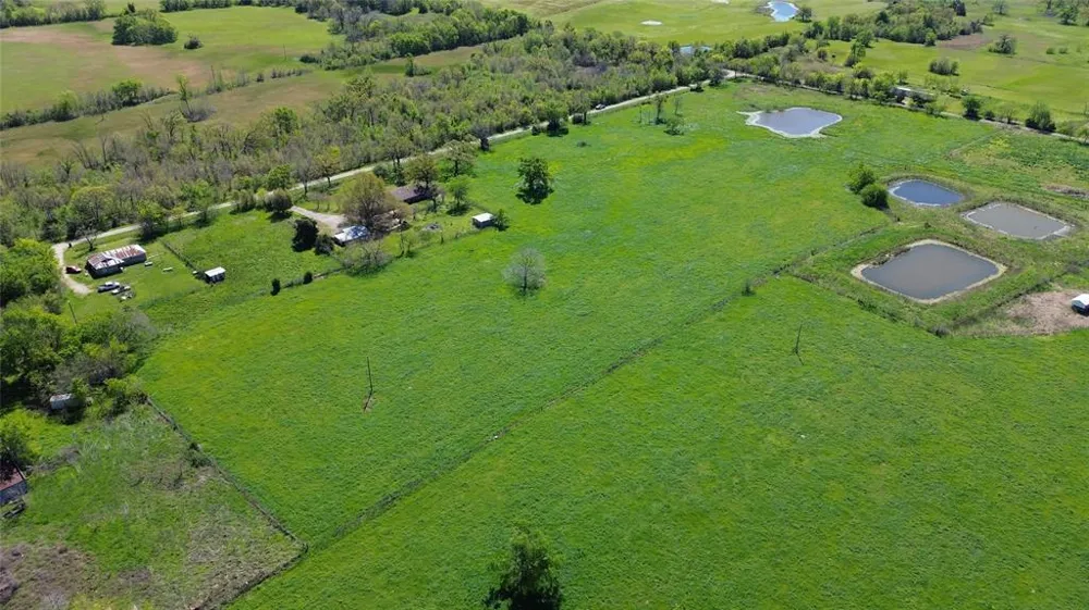 Rs County Road 3410 Emory, TX 75440