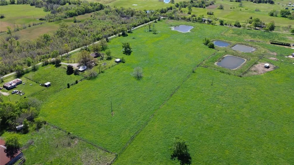 Rs County Road 3410 Emory, TX 75440