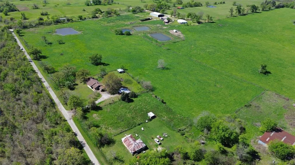 Rs County Road 3410 Emory, TX 75440