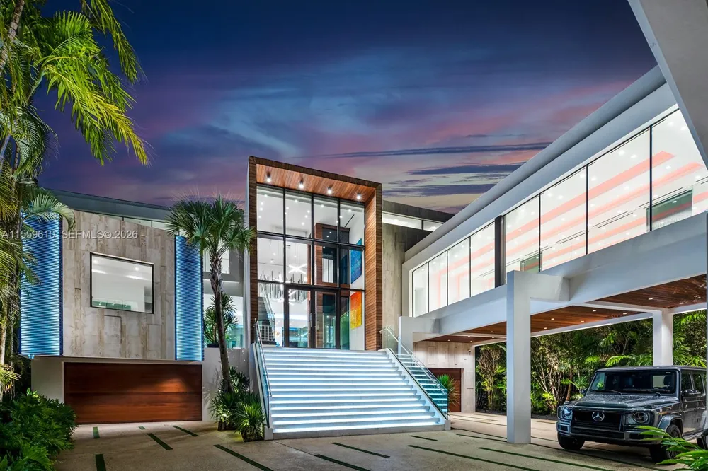 1133 Belle Meade Island Dr Miami, FL 33138