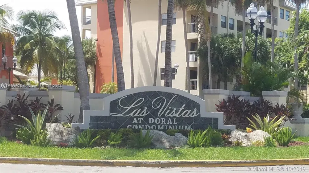 8255 Lake Dr #204 Doral, FL 33166