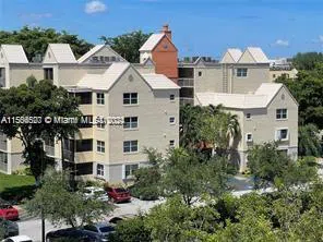 8255 Lake Dr #204 Doral, FL 33166