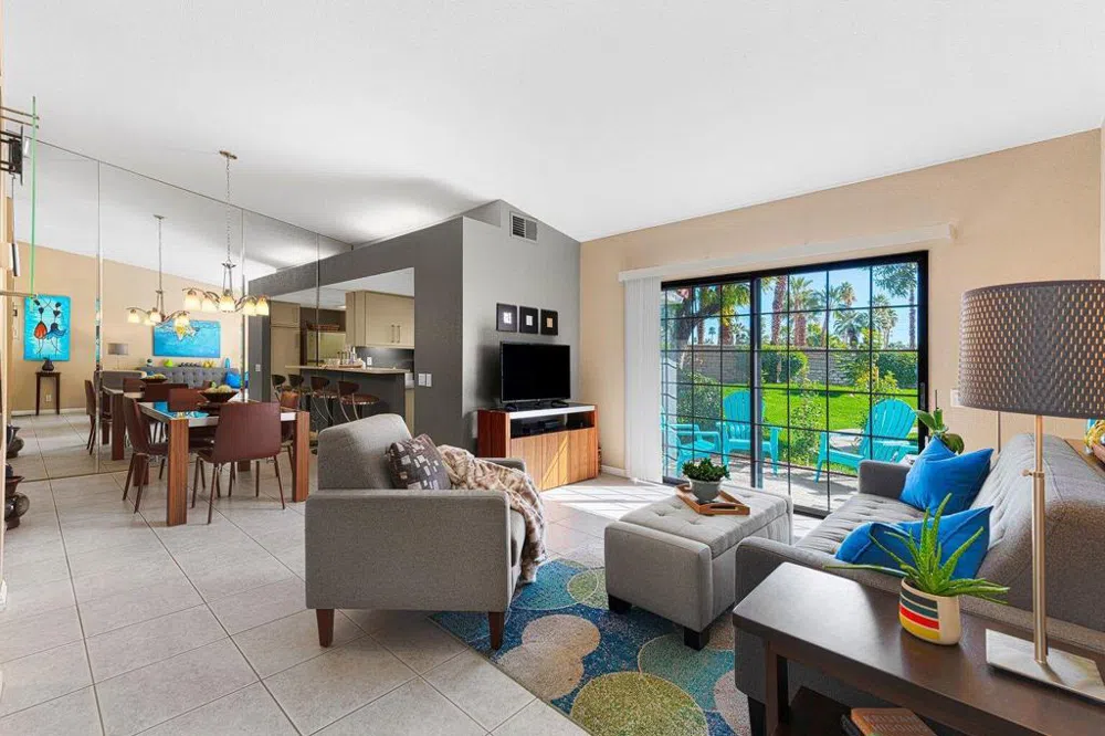 500 S Farrell Drive #H49 Palm Springs, CA 92264