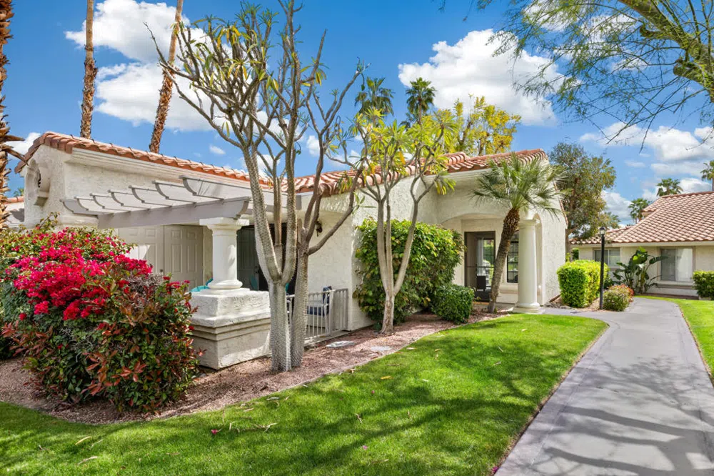 500 S Farrell Drive #H49 Palm Springs, CA 92264