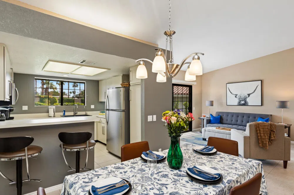 500 S Farrell Drive #H49 Palm Springs, CA 92264
