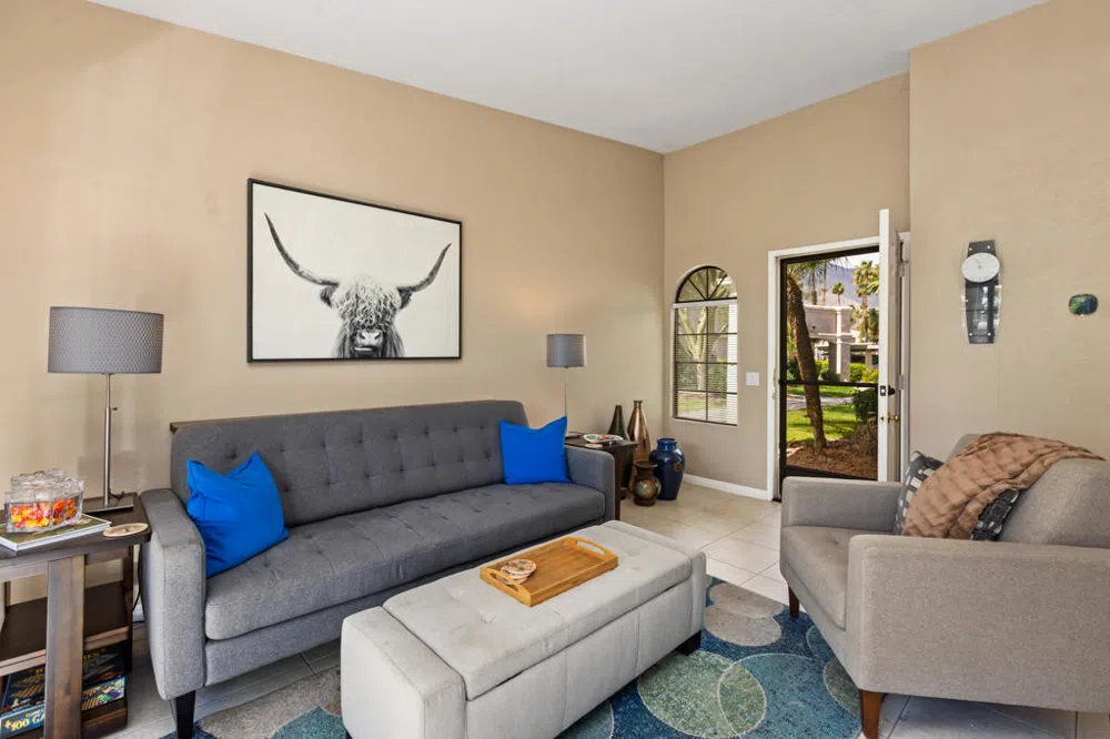 500 S Farrell Drive #H49 Palm Springs, CA 92264