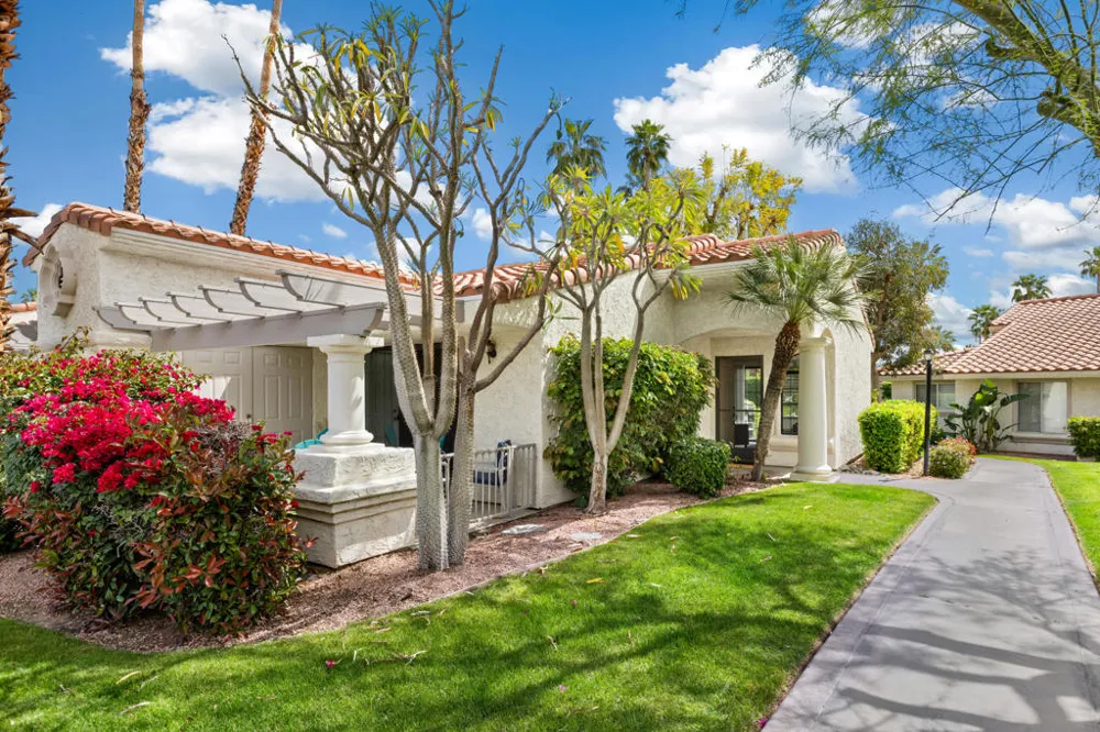 500 S Farrell Drive #H49 Palm Springs, CA 92264