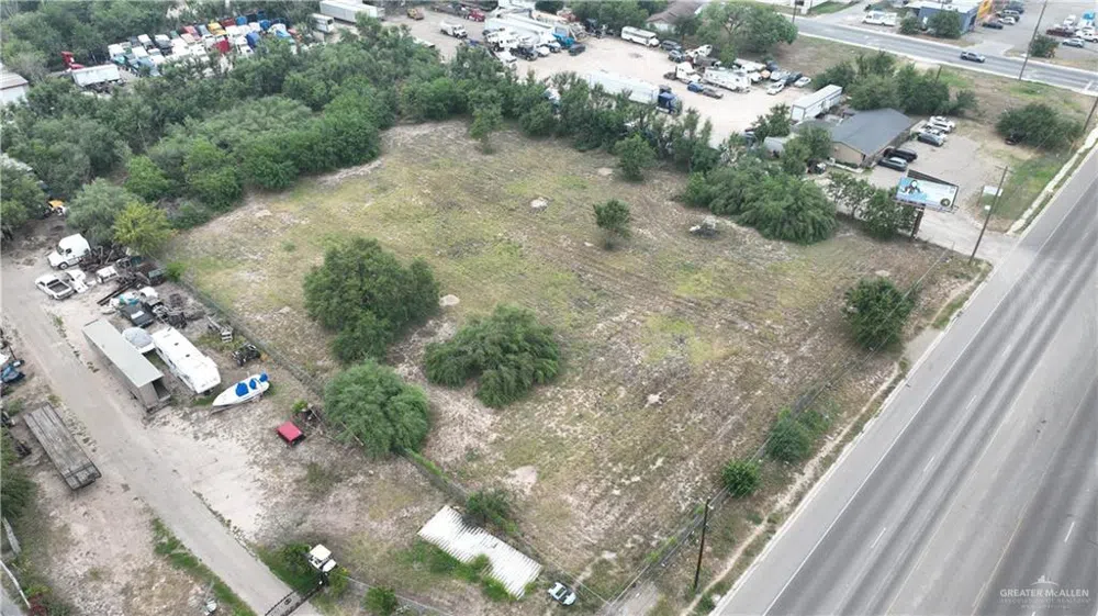 2612 S Cage Boulevard Pharr, TX 78577