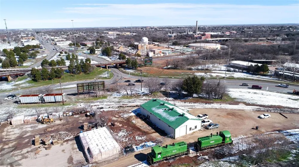 189 Locust Abilene, TX 79602