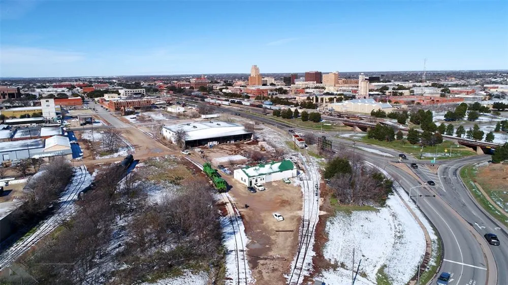 189 Locust Abilene, TX 79602