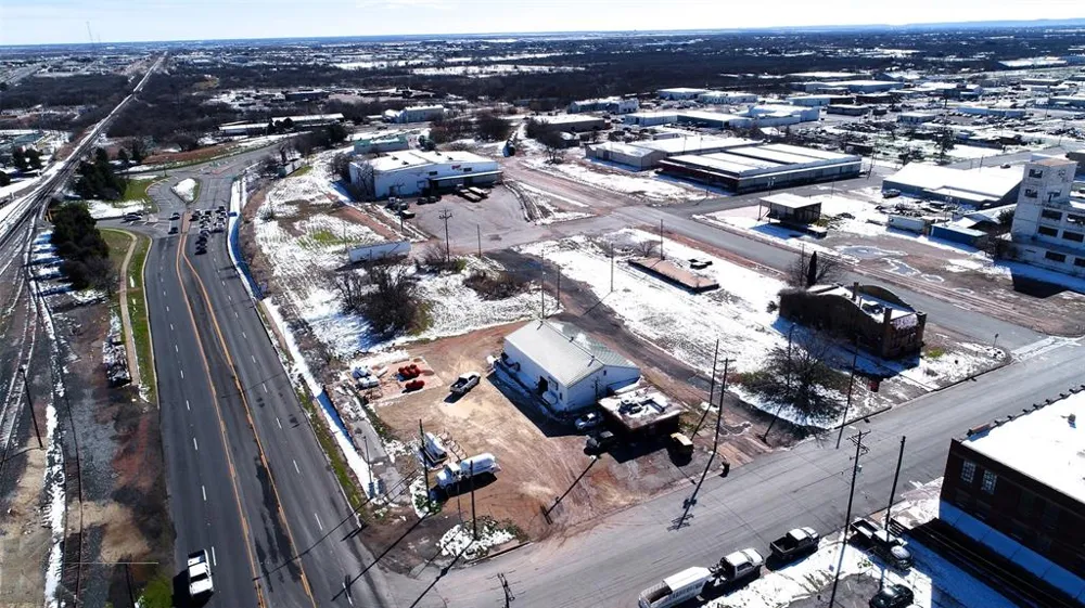 189 Locust Abilene, TX 79602