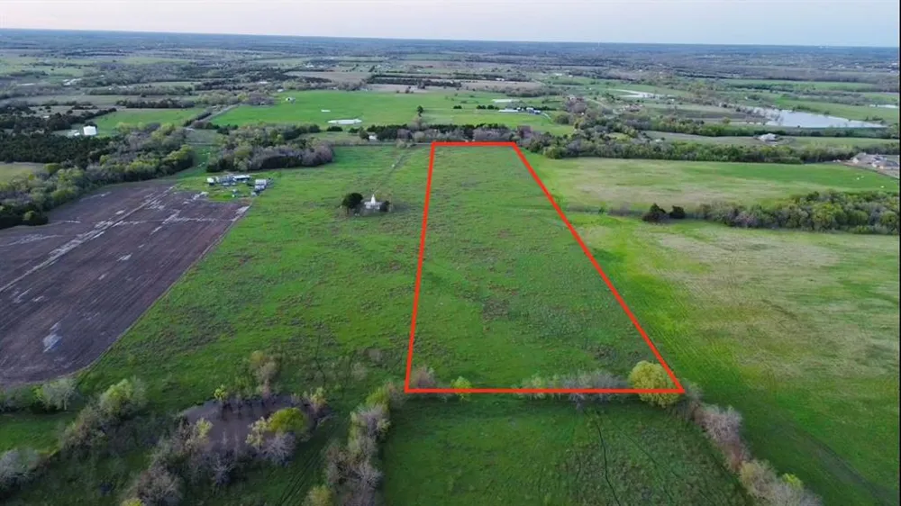 8021 County Road 825 Blue Ridge, TX 75424