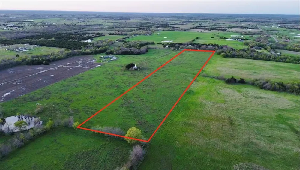 8021 County Road 825 Blue Ridge, TX 75424