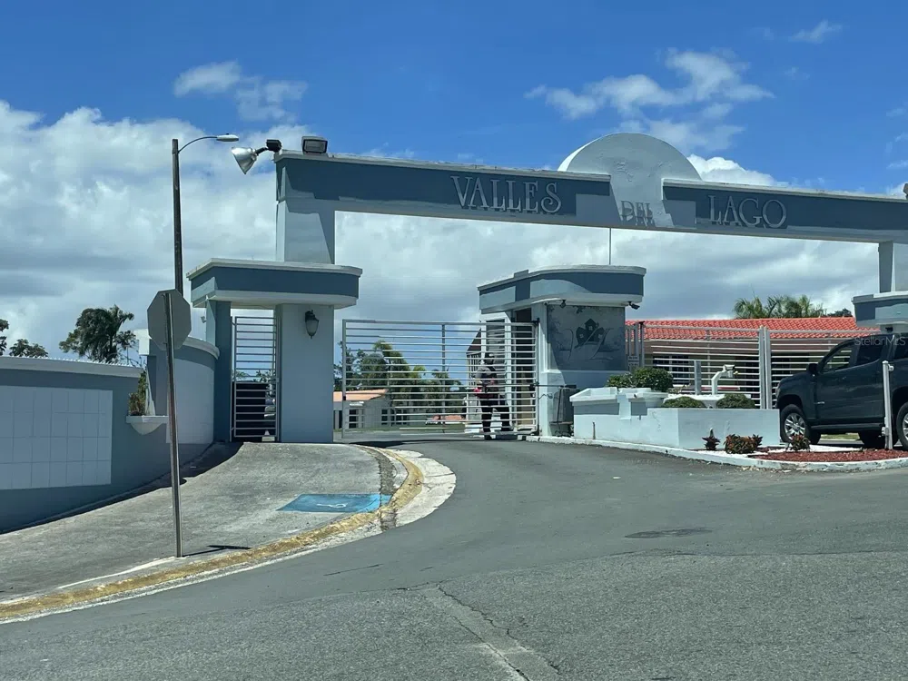 JACINTO Caguas, PR 00725