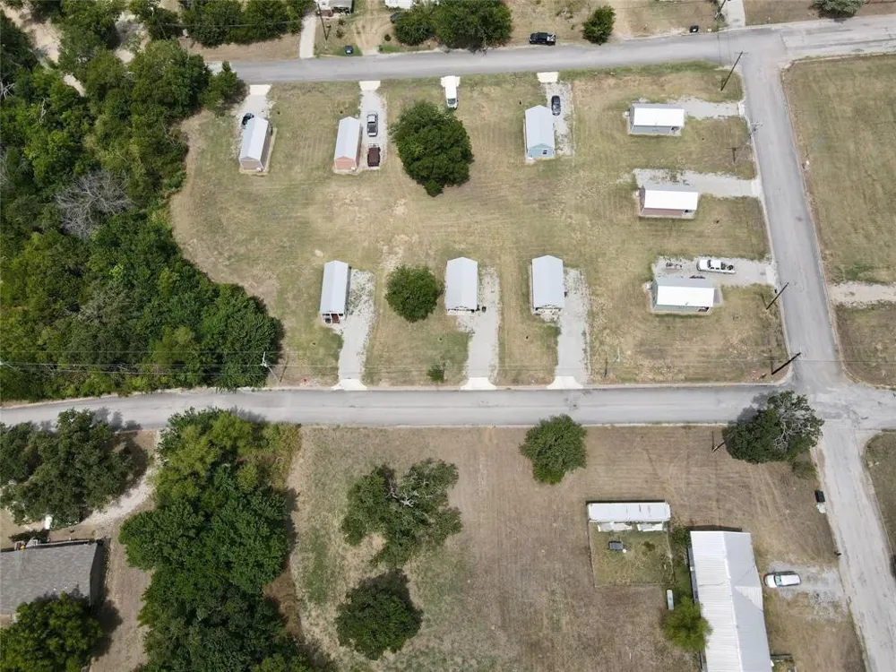 507 Ussery Street Bowie, TX 76230
