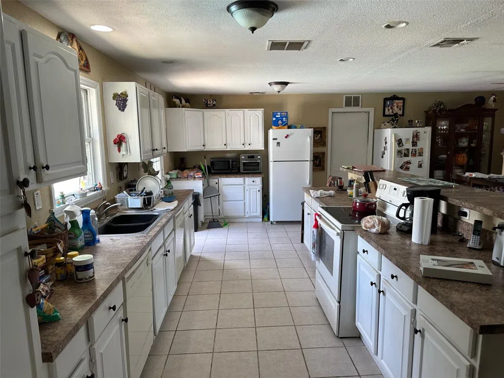 4101 NW 89TH PLACE ocala, FL 34482
