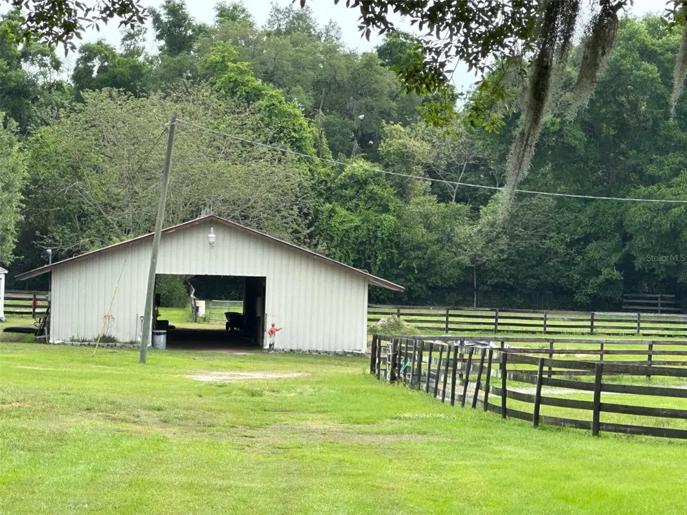 4101 NW 89TH PLACE ocala, FL 34482