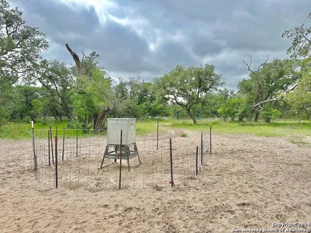 177.9 AC CR 7711 Devine, TX 78016