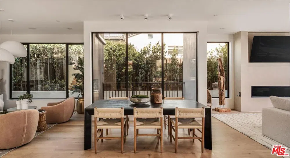 15305 De Pauw Street Pacific Palisades, CA 90272