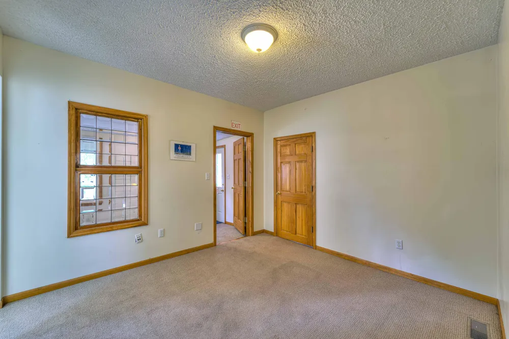604 Greenwood Place Jackson, MI 49203