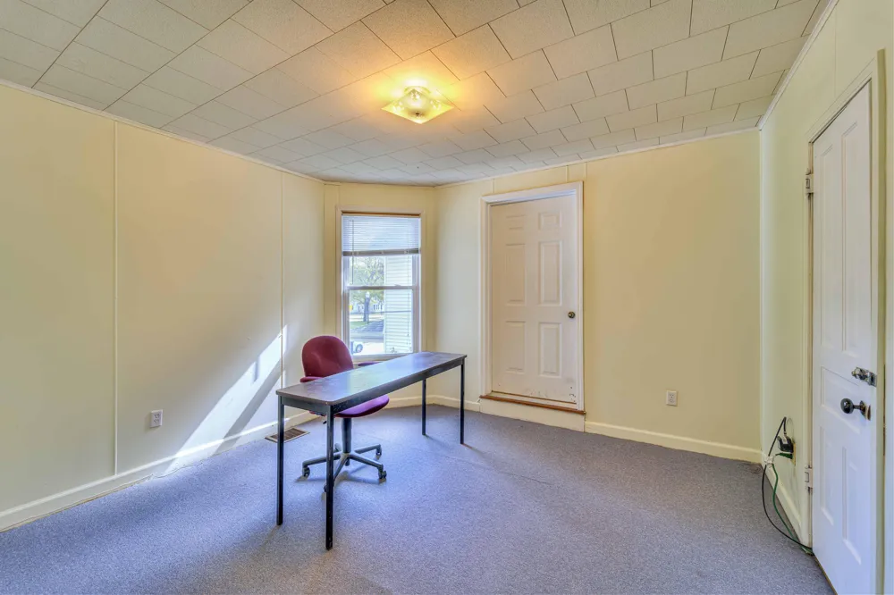 604 Greenwood Place Jackson, MI 49203