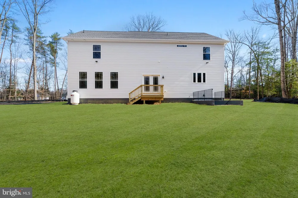 MILL RUN ROAD Newburg, MD 20664