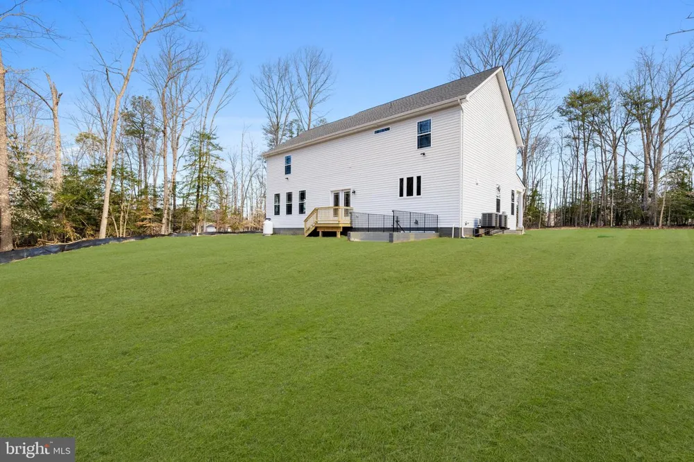 MILL RUN ROAD Newburg, MD 20664