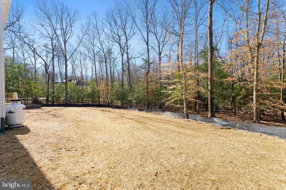 MILL RUN ROAD Newburg, MD 20664