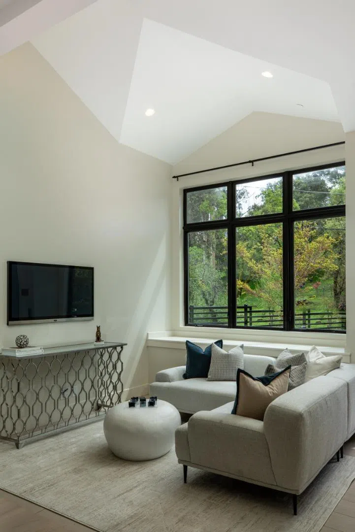 19351 Redberry Drive Los Gatos, CA 95030