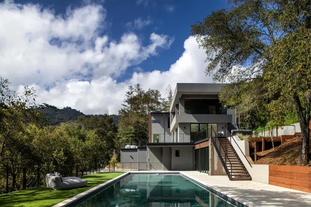 19351 Redberry Drive Los Gatos, CA 95030